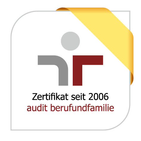 Logo audit berufundfamilie mit goldener Schärpe